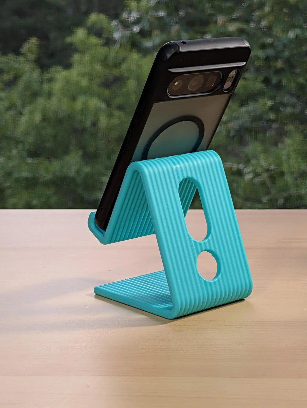 3D Printed Ribbed Phone Stand, Organic Phone Holder, Organized Desk, Office Decor - Sharq Labs3D Printed Ribbed Phone Stand, Organic Phone Holder, Organized Desk, Office DecorSharq Labs